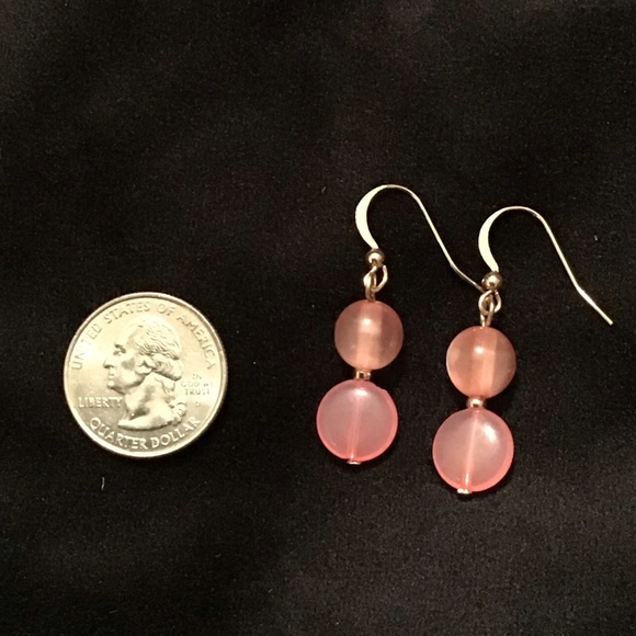 Pink earrings - Picture 2 of 2
